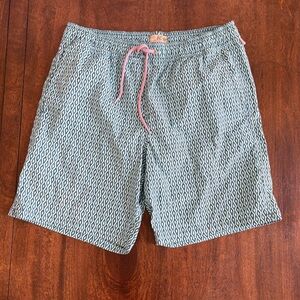 J.Crew Swim 7” Trunks in Maze Print Men’s Medium Drawstring Lined Green Pockets